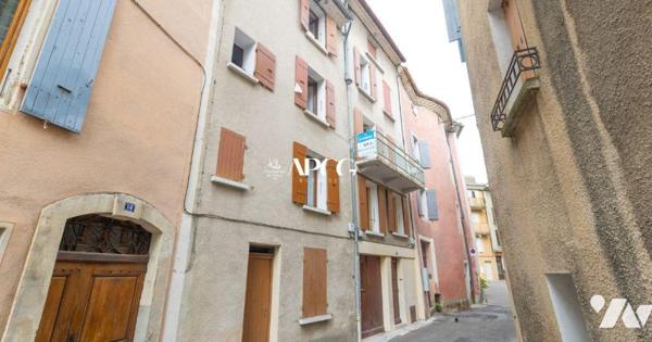 A VENDRE ENSEMBLE IMMOBILIER A RENOVER CENTRE NYONS 