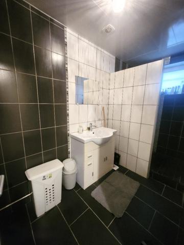 MAISON FAMILIALE 5 PIÈCES AVEC SOUS-SOL COMPLET ET JARDIN  DOMBASLE-SUR-MEURTHE