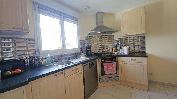 Maison de plain-pied à vendre à Donges - 4 pièces, 3 chambres, jardin spacieux aux porte de SAINT-NAZAIRE , accés rapide à l'axe Nantes - La Baule - Montoir de Bretagne