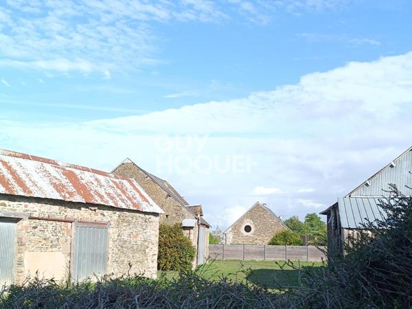 LONGERE NORMANDE AVEC TERRAIN  BEAU POTENTIEL