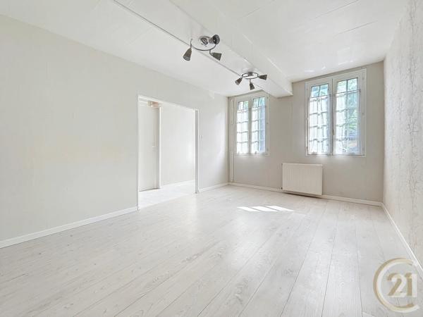 Appartement F5 à vendre  5 pièces - 92,54 m 2   DEVILLE LES ROUEN  - 76