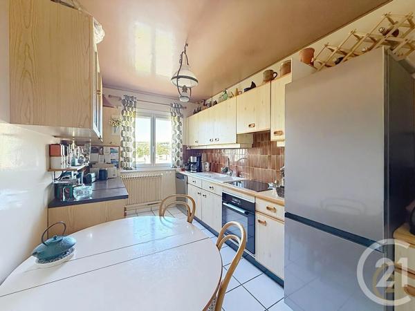 Appartement F5 à vendre  5 pièces - 92,54 m 2   DEVILLE LES ROUEN  - 76