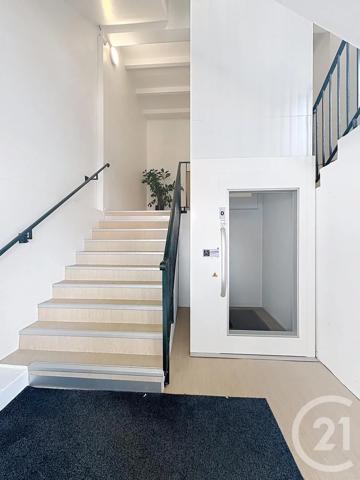 Appartement Loft à vendre  4 pièces - 210 m 2   FECAMP  - 76