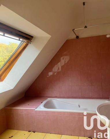 Maison 5 pièces de 110 m² à Locminé (56500)