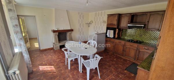 CORPS DE FERME – 1,5 HA – NOMBREUSES DÉPENDANCES – TORIGNI-SUR-VIRE