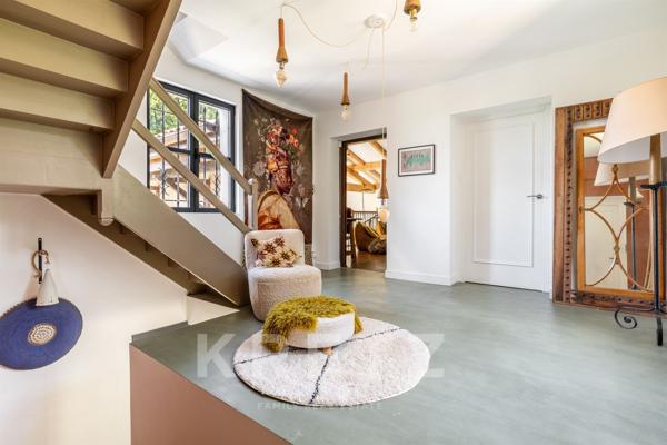 Magnifique Demeure avec vue et Terrain constructible