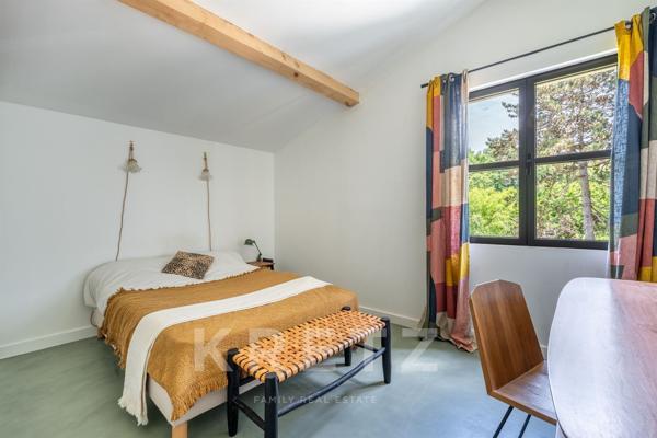 Magnifique Demeure avec vue et Terrain constructible