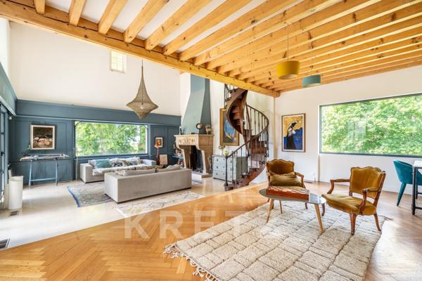 Magnifique Demeure avec vue et Terrain constructible