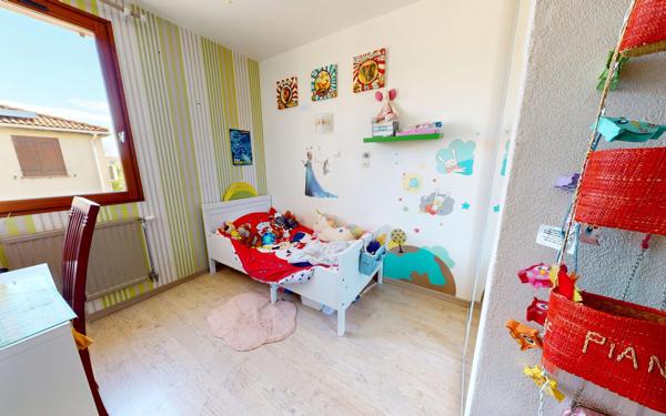 Maison à vendre    5 pièces • 114,26 m2 Vaulx-en-Velin