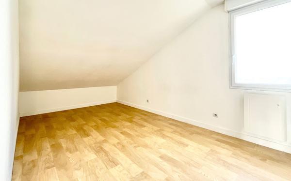 Appartement à vendre    3 pièces • 39,88 m2 Cambes-en-Plaine