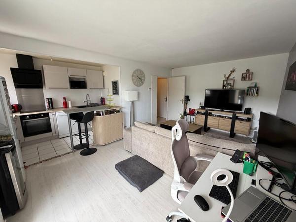 Appartement Elancourt 2 pièce(s) 45 m2