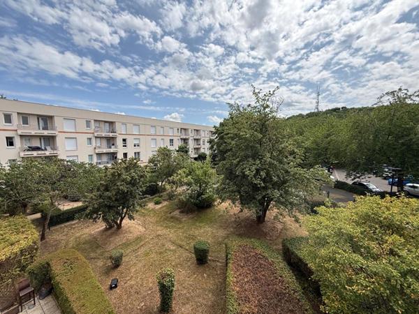 Appartement Elancourt 2 pièce(s) 45 m2