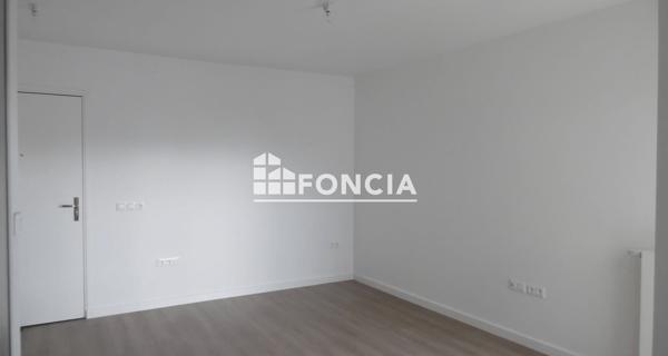 Location Studio 28.62 m² - Montreuil 93100