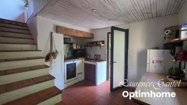 Maison atypique avec dépendance sur 1 550 m², sans vis-à-vis, à Barrême