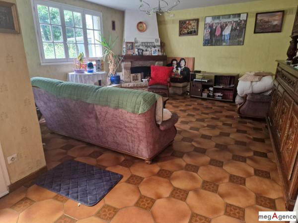 Maison à MAURE-DE-BRETAGNE, 35330 - 9 pièces 244m²