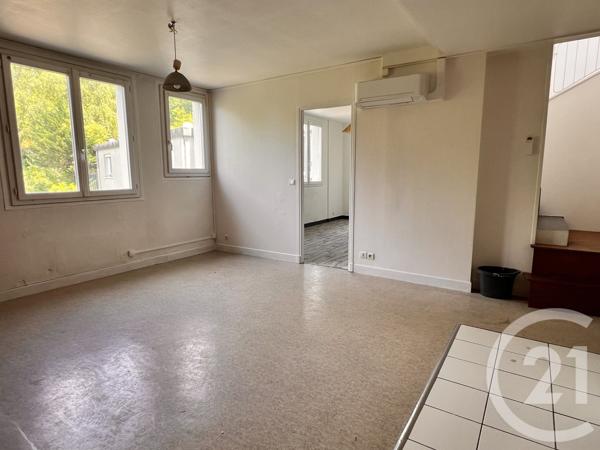 Appartement F3 à vendre  4 pièces - 60 m2 SOUILLAC - 46