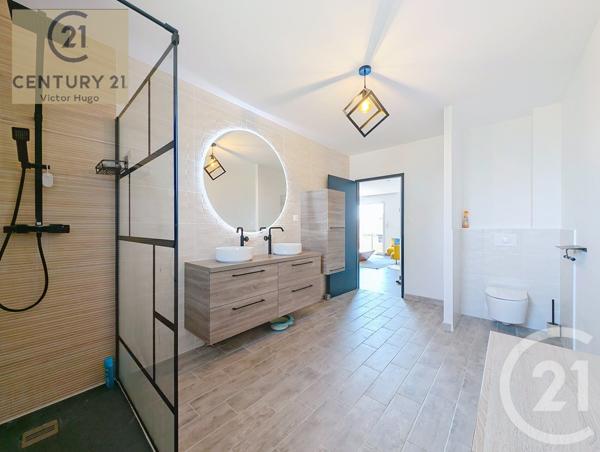Maison à vendre  9 pièces - 242,96 m 2   LIMOGES  - 87