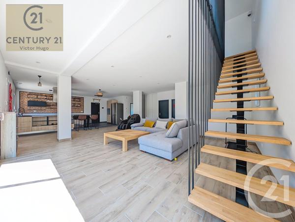Maison à vendre  9 pièces - 242,96 m 2   LIMOGES  - 87