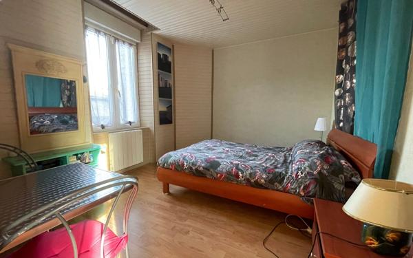 Maison à vendre    8 pièces •  Limoges