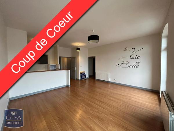 Appartement à louer 3 pièces 81.6m²