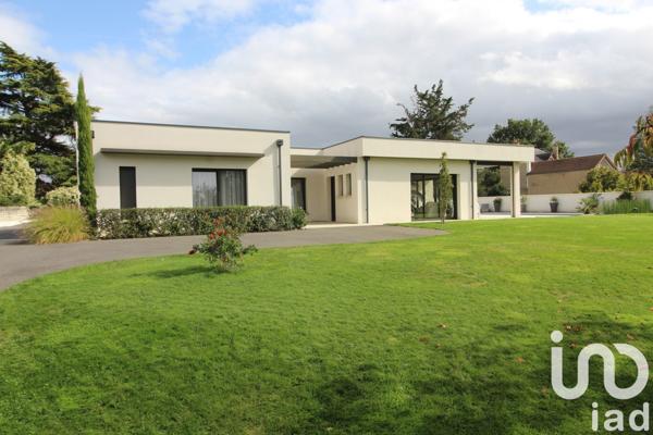 Maison à vendre 7 pièces 186 m² Châtellerault