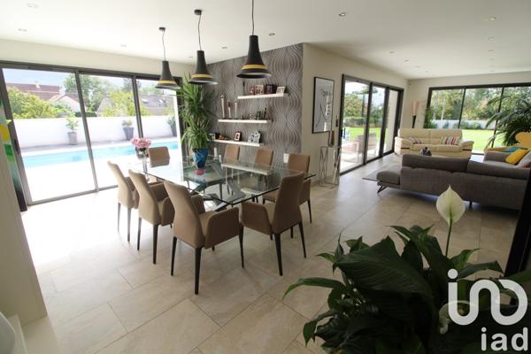 Maison à vendre 7 pièces 186 m² Châtellerault