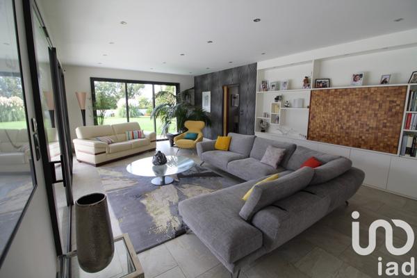 Maison à vendre 7 pièces 186 m² Châtellerault