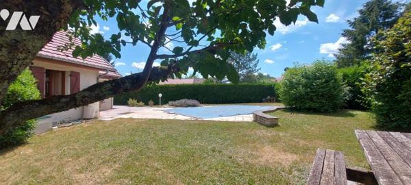MAISON FRANOIS 4 CH + PISCINE