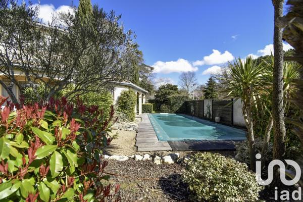 Maison traditionnelle 5 pièces de 150 m² à Léguevin (31490)