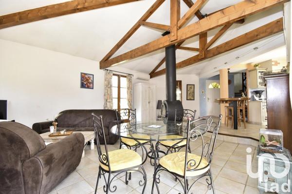 Maison traditionnelle 5 pièces de 150 m² à Léguevin (31490)