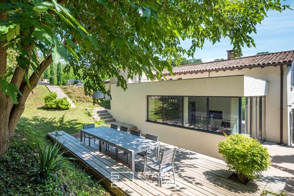 Maison du 19ème avec extension contemporaine