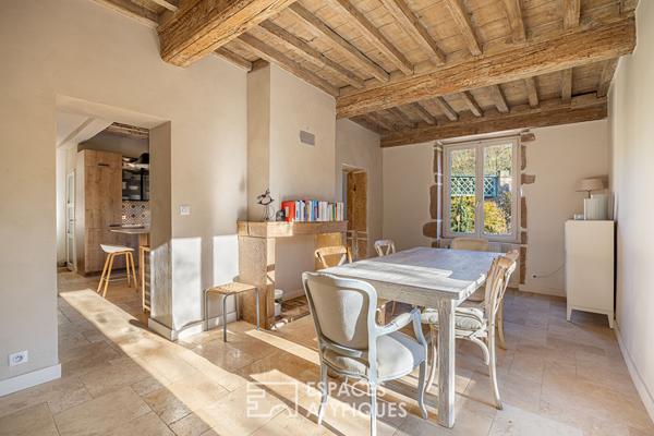 Maison du 19ème avec extension contemporaine