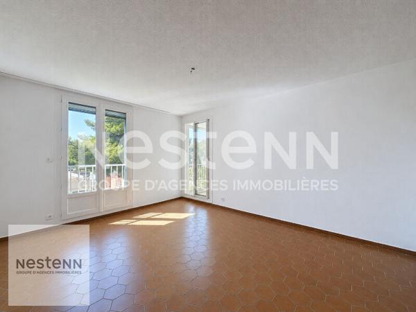 Appartement Miramas 3 pièces 74 m2 deux loggias