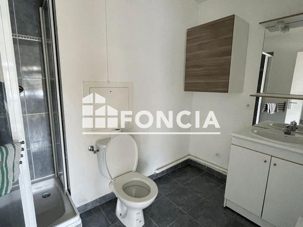 Location Studio 29.9 m² - 1 RUE DE LOURDINES Rouen 76100