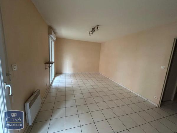 Appartement à louer 2 pièces 47m²