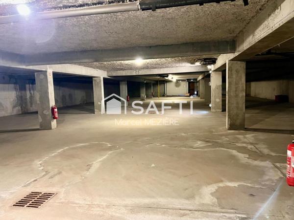 Studio "Senior" très bon état;bon rendement....ou pour en jouir.