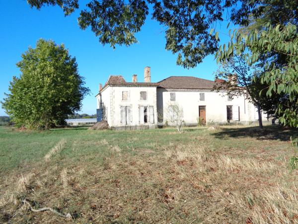 Maison à vendre de 7 pièces de 260 m²