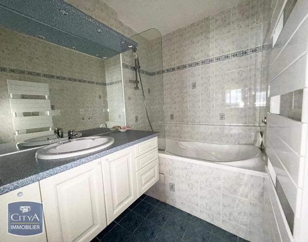 Appartement à louer 3 pièces 84.73m²