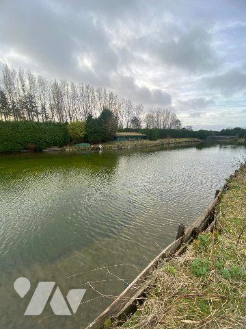 BOIS EN ARDRES HUTTE DE CHASSE