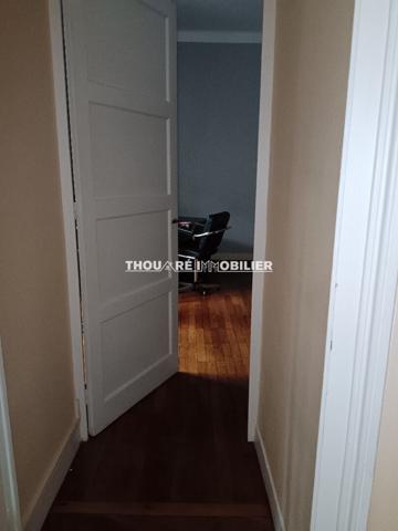 44000 NANTES NANTES PLACE GRALIN Bureaux 84.20 m2