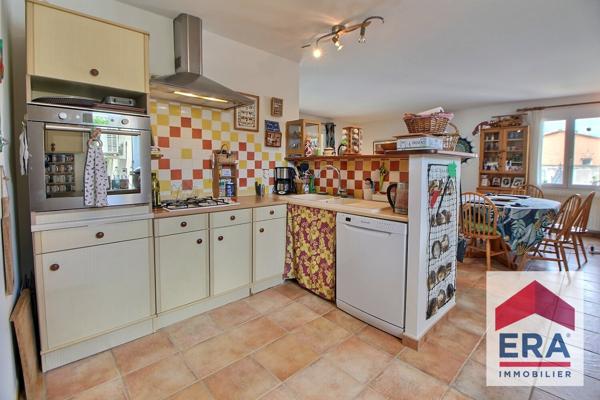 Maison charmante à vendre à Lapalud - 4 pièces, piscine