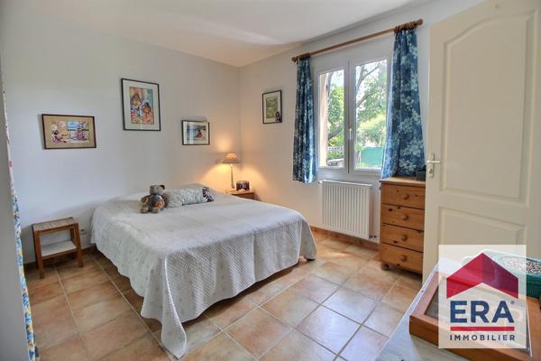 Maison charmante à vendre à Lapalud - 4 pièces, piscine
