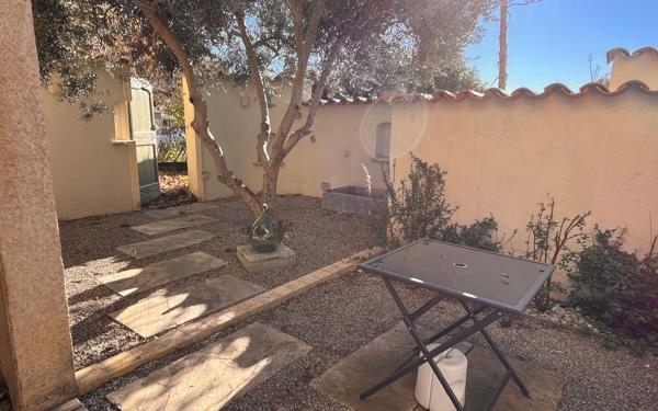 Appartement à vendre    2 pièces • 61 m2 Forcalquier