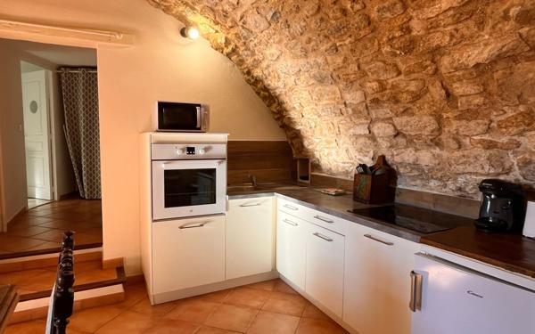 Appartement à vendre    2 pièces • 61 m2 Forcalquier