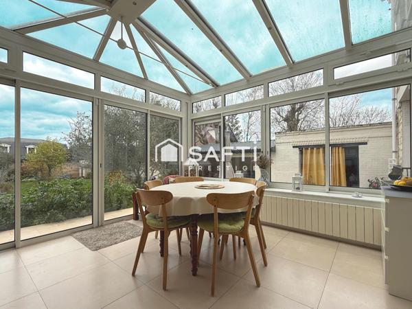 Chaleureuse maison de maître / buttes à Créteil