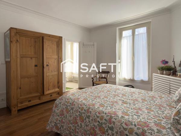 Chaleureuse maison de maître / buttes à Créteil