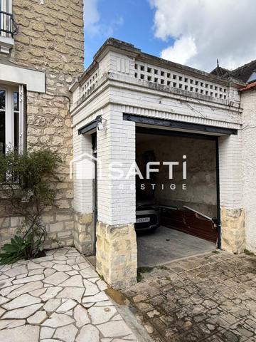 Chaleureuse maison de maître / buttes à Créteil