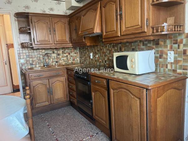 Maison - Oloron-sainte-marie - Réf.:205379 - MAISON T6 AVEC JARDIN ET GARAGE DANS SECTEUR RECHERCHE *** SOUS COMPROMIS ***