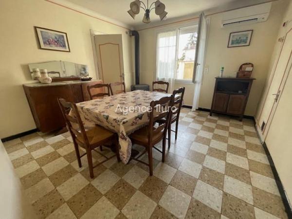 Maison - Oloron-sainte-marie - Réf.:205379 - MAISON T6 AVEC JARDIN ET GARAGE DANS SECTEUR RECHERCHE *** SOUS COMPROMIS ***