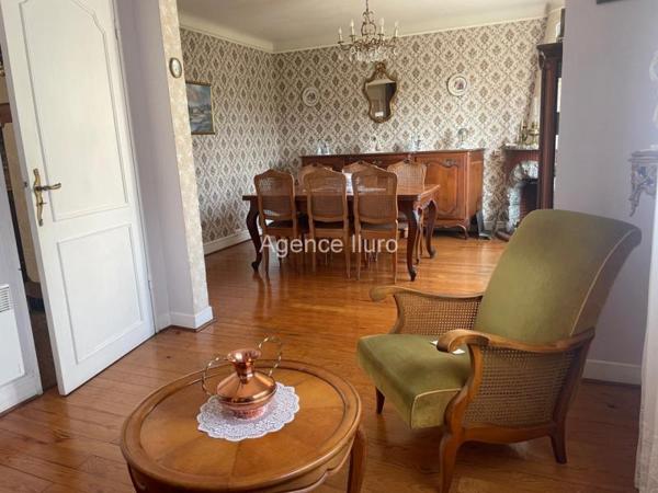 Maison - Oloron-sainte-marie - Réf.:205379 - MAISON T6 AVEC JARDIN ET GARAGE DANS SECTEUR RECHERCHE *** SOUS COMPROMIS ***